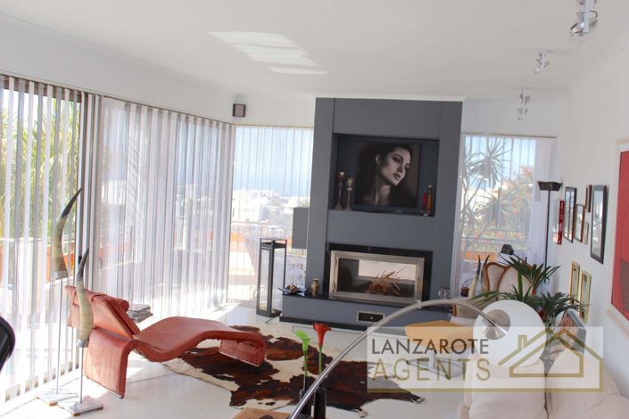 Image No.2-5 Bed Villa for sale