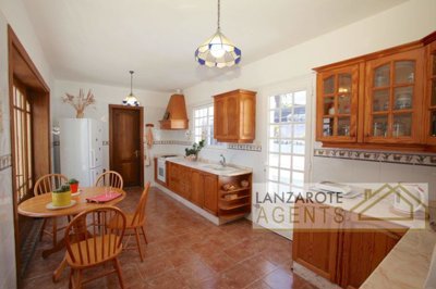 ca5f82e9-11d5-8be2-4cad-a288166f71f6