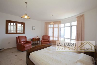 05136f0b-fbd6-bc8f-ae8c-7faca32cd543