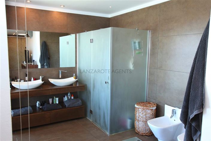 Image No.17-Villa de 5 chambres à vendre à Playa Blanca