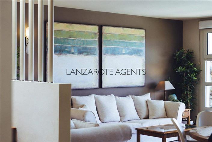 Image No.5-Villa de 4 chambres à vendre à Puerto Calero