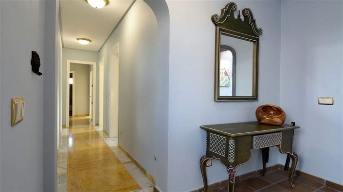 Image No.9-3 Bed Villa for sale