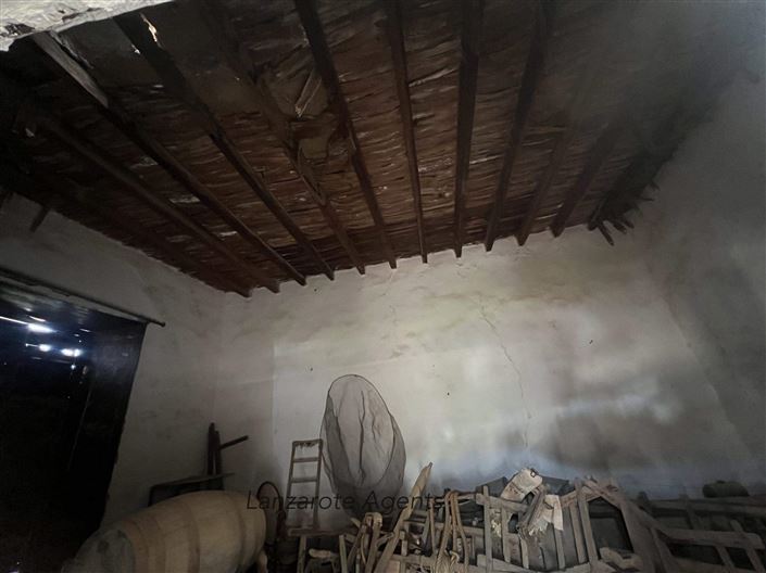 Image No.6-2 Bed Villa for sale