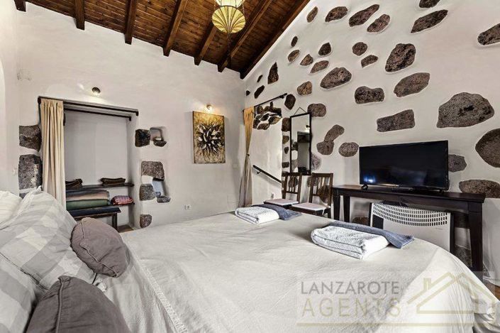 Image No.11-4 Bed Villa for sale