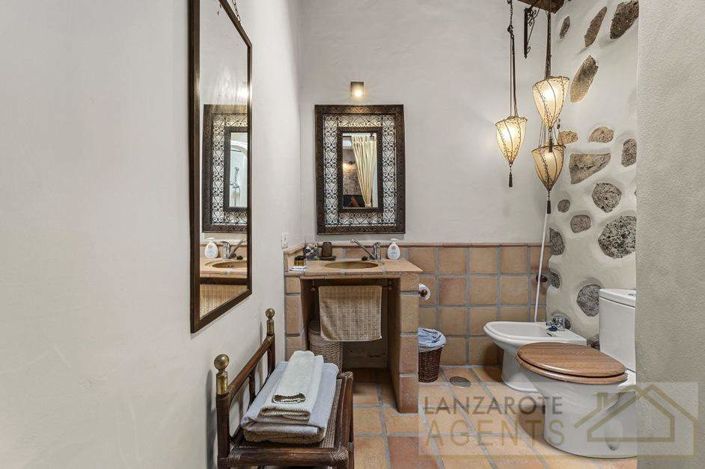 Image No.26-4 Bed Villa for sale