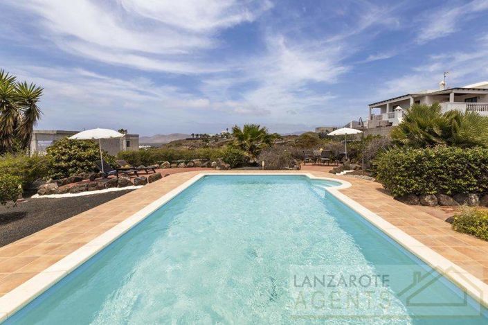 Image No.28-4 Bed Villa for sale