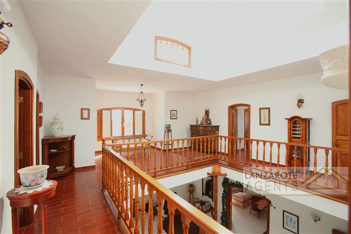 Image No.17-4 Bed Villa for sale