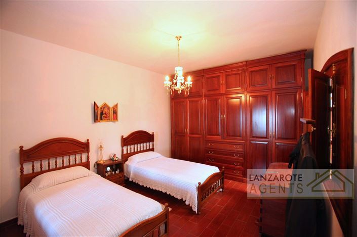 Image No.22-4 Bed Villa for sale