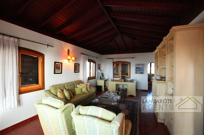 Image No.23-4 Bed Villa for sale