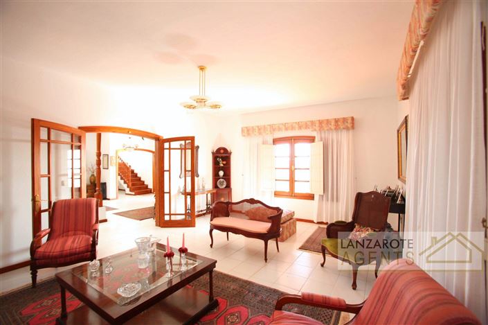 Image No.5-4 Bed Villa for sale