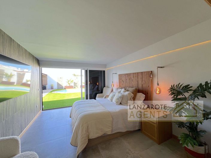 Image No.14-3 Bed Villa for sale