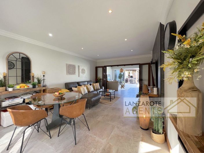 Image No.9-3 Bed Villa for sale