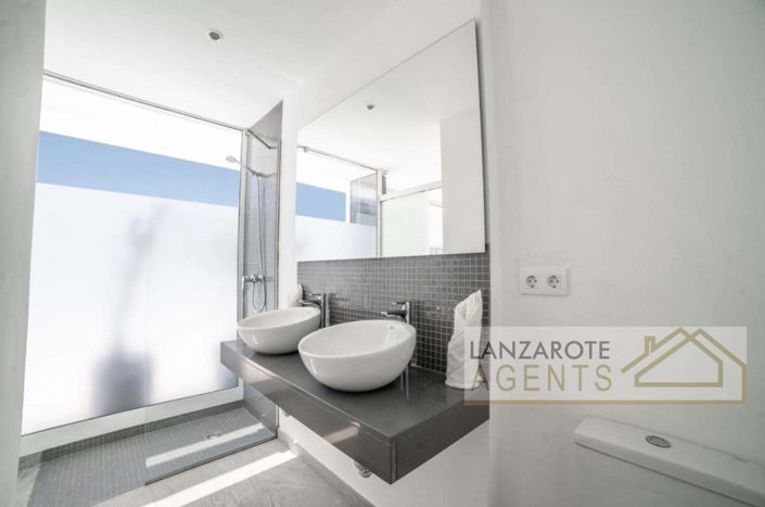 Image No.21-Villa de 4 chambres à vendre à Playa Blanca