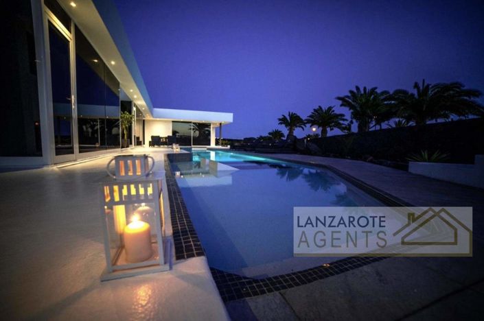 Image No.26-Villa de 4 chambres à vendre à Playa Blanca