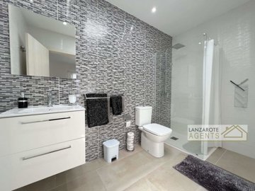 11adc665-601d-b438-ce49-c991dc0df514