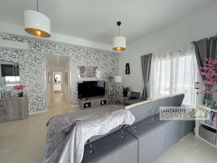 Image No.8-3 Bed Villa for sale