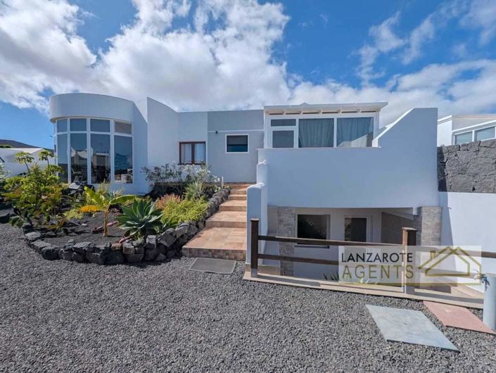 Image No.12-4 Bed Villa for sale