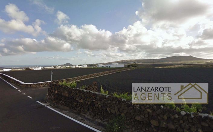 Image No.2-Terre à vendre à Teguise