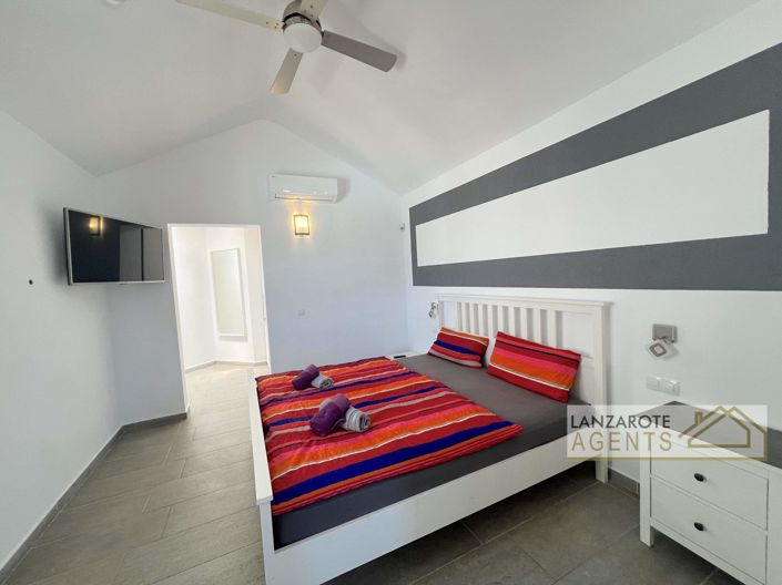 Image No.10-4 Bed Villa for sale