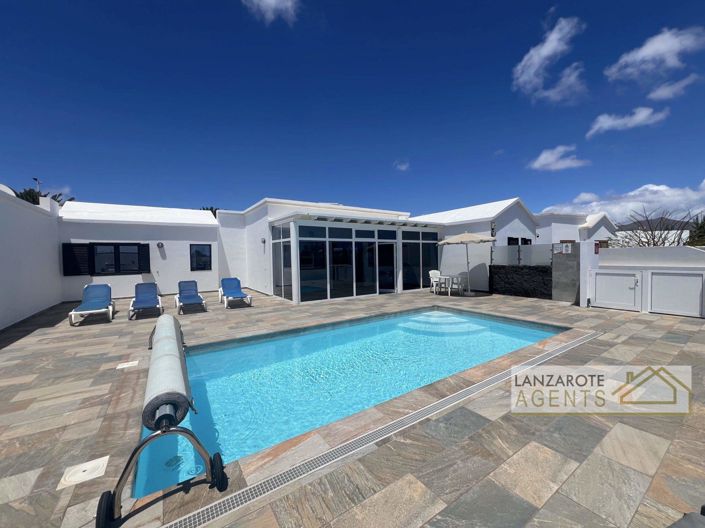 Image No.28-4 Bed Villa for sale