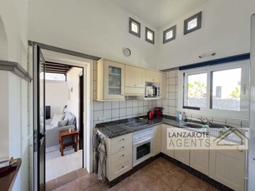 de0607bd-a3a8-3bc8-88af-b31862aeb199