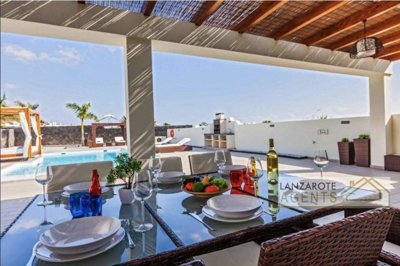 902fc3a0-9b1a-9c9e-4991-a61a6e86b302