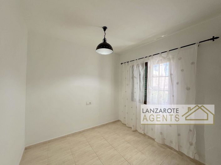 Image No.20-2 Bed Bungalow for sale