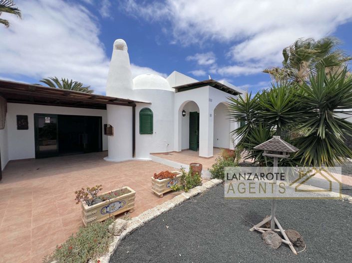 Image No.32-2 Bed Bungalow for sale