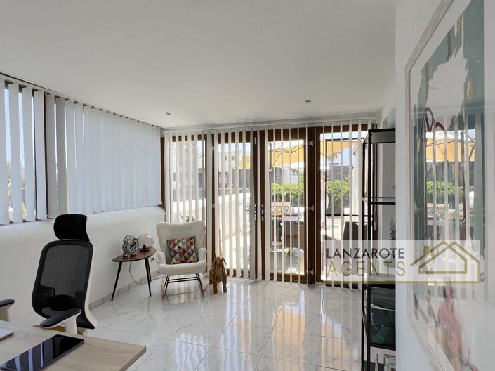 Image No.10-2 Bed Villa for sale