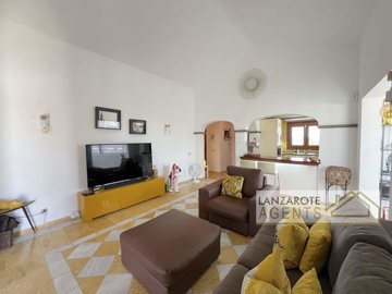 e70e9300-d87b-0bc6-0457-25b4340292de