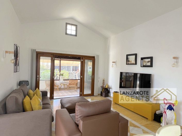 Image No.5-2 Bed Villa for sale