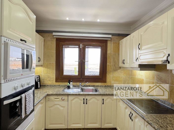 Image No.7-2 Bed Villa for sale