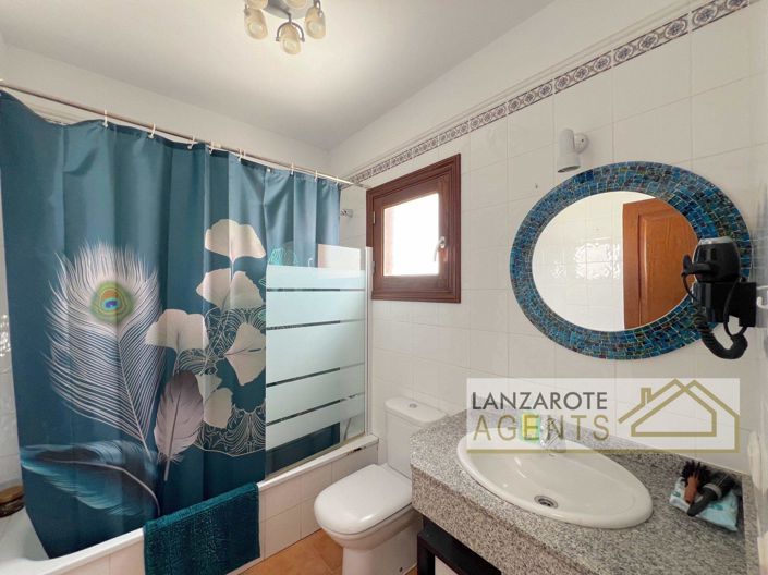 Image No.20-3 Bed Villa for sale