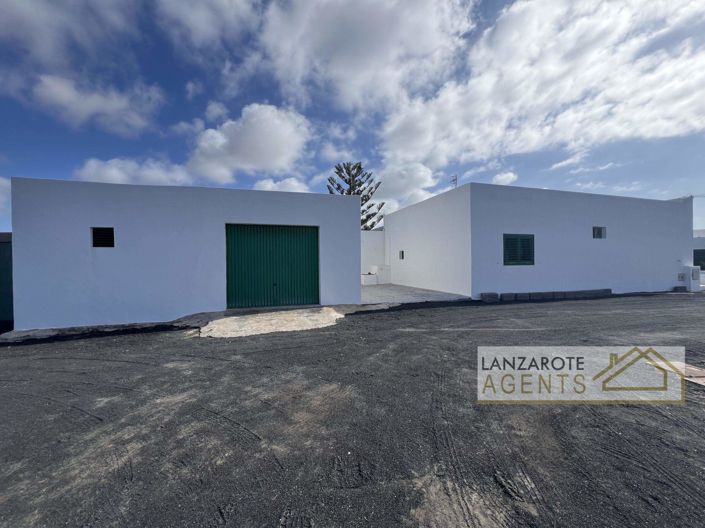 Image No.29-4 Bed Villa for sale