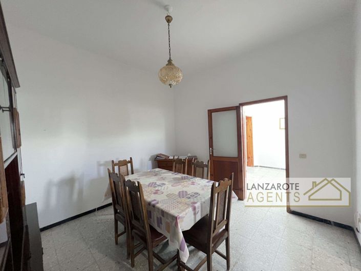 Image No.6-4 Bed Villa for sale