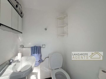 d475afc5-89d2-75ac-7076-cd34da135c9c