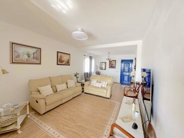 a4d08784-e42a-7629-6dc2-f1194c2fa632