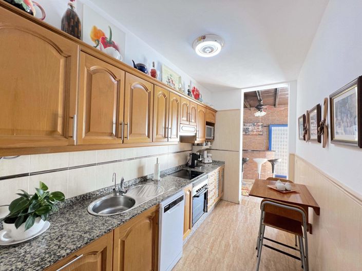 Image No.9-3 Bed Villa for sale