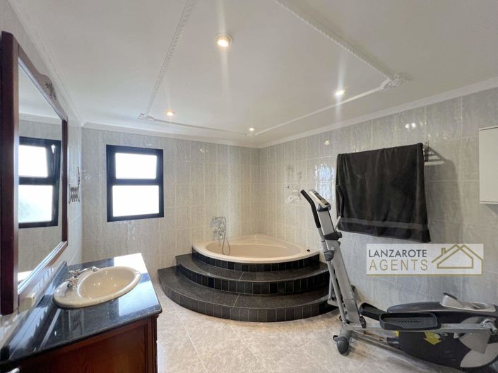 Image No.30-Villa de 3 chambres à vendre à Playa Honda