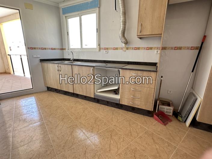 Image No.8-4 Bed Townhouse for sale