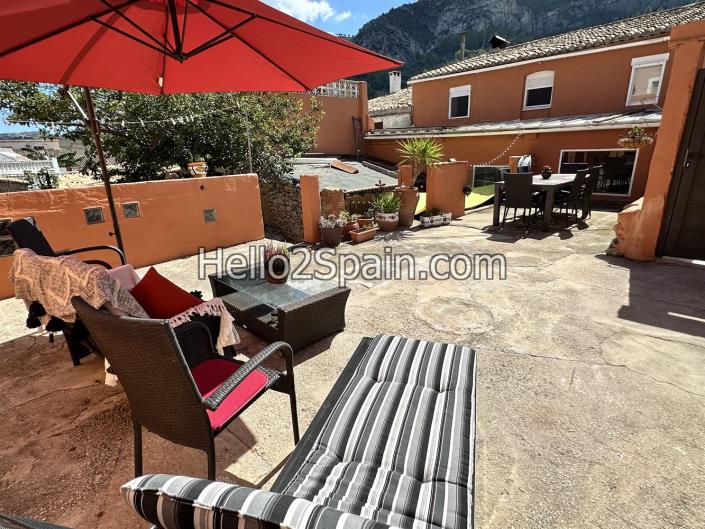 Image No.4-Maison de 5 chambres à vendre à Llosa de Camacho