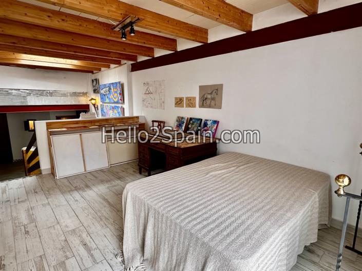 Image No.44-4 Bed Townhouse for sale