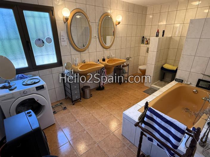 Image No.54-Villa de 5 chambres à vendre à Pego