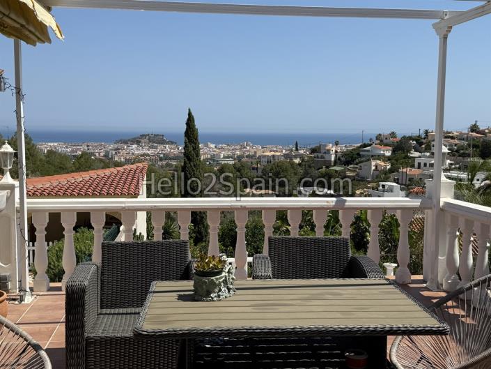 Image No.56-4 Bed Villa / Detached for sale