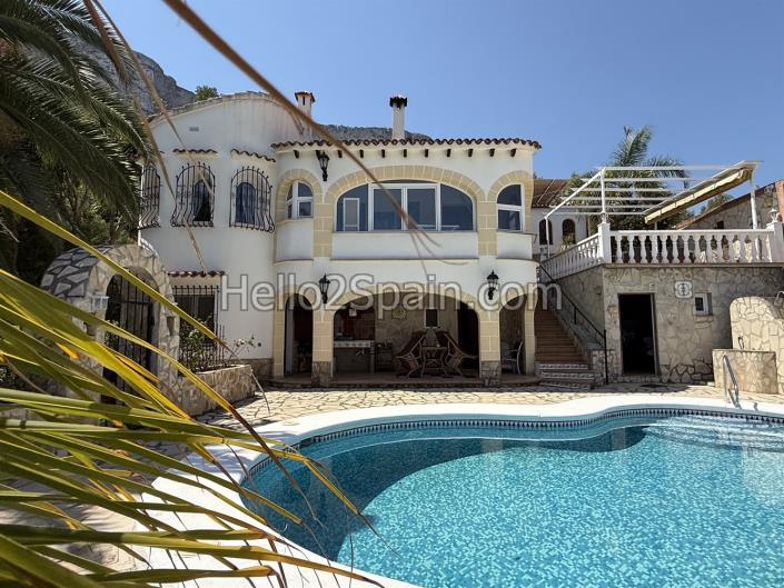 Image No.61-4 Bed Villa / Detached for sale