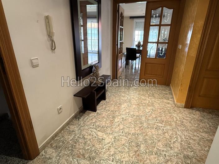 Image No.7-4 Bed Townhouse for sale