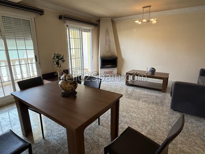 Image No.10-4 Bed Townhouse for sale