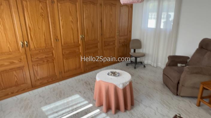 Image No.20-3 Bed Villa / Detached for sale