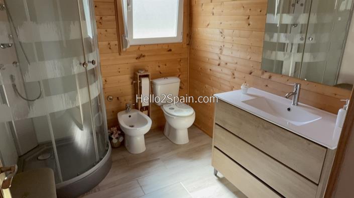 Image No.23-3 Bed Villa / Detached for sale