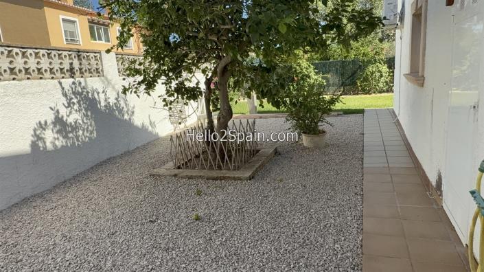 Image No.47-3 Bed Villa / Detached for sale